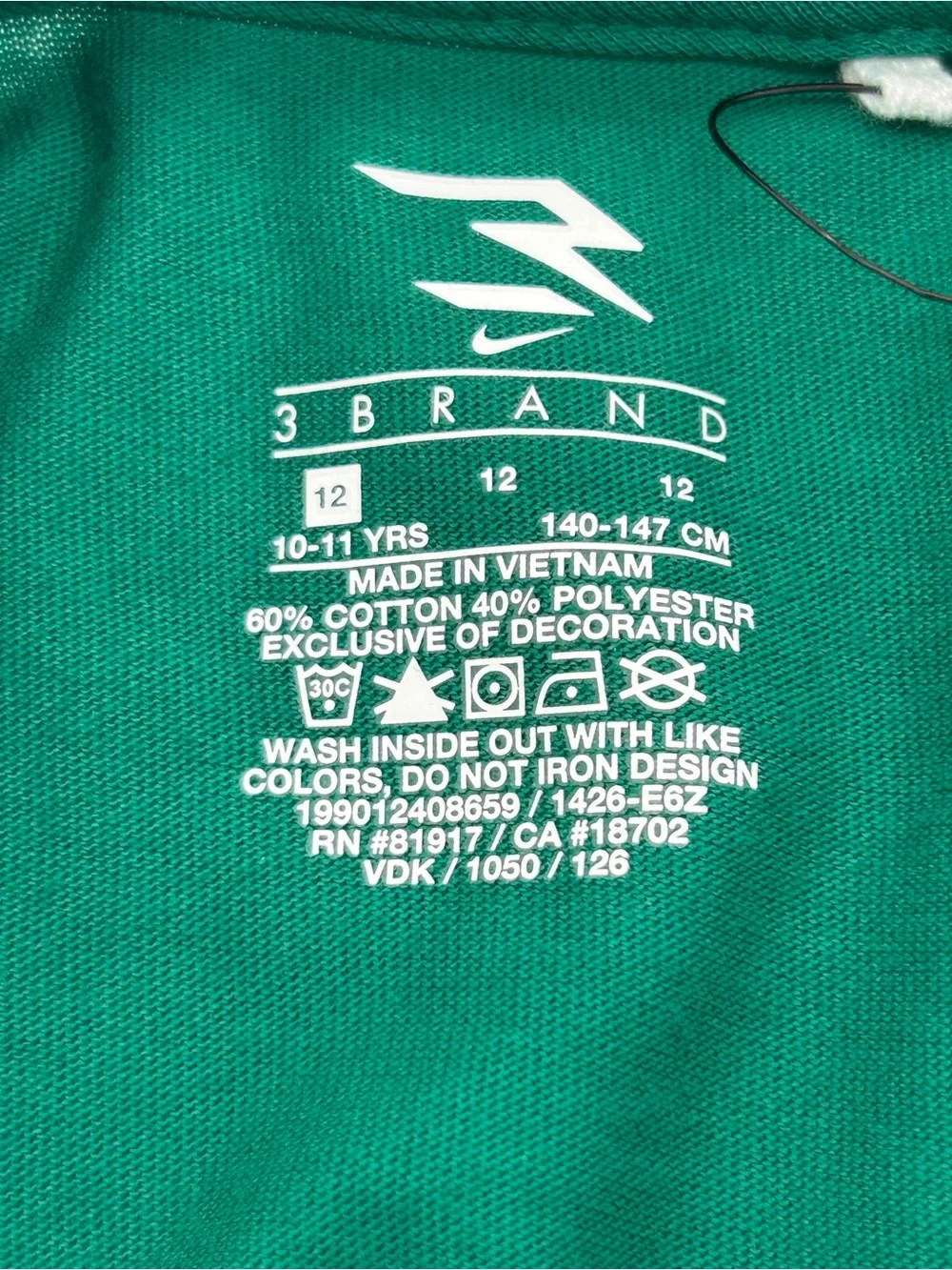 3 Brand Nike Boys Size 12(10-11yrs) Green T-Shirt